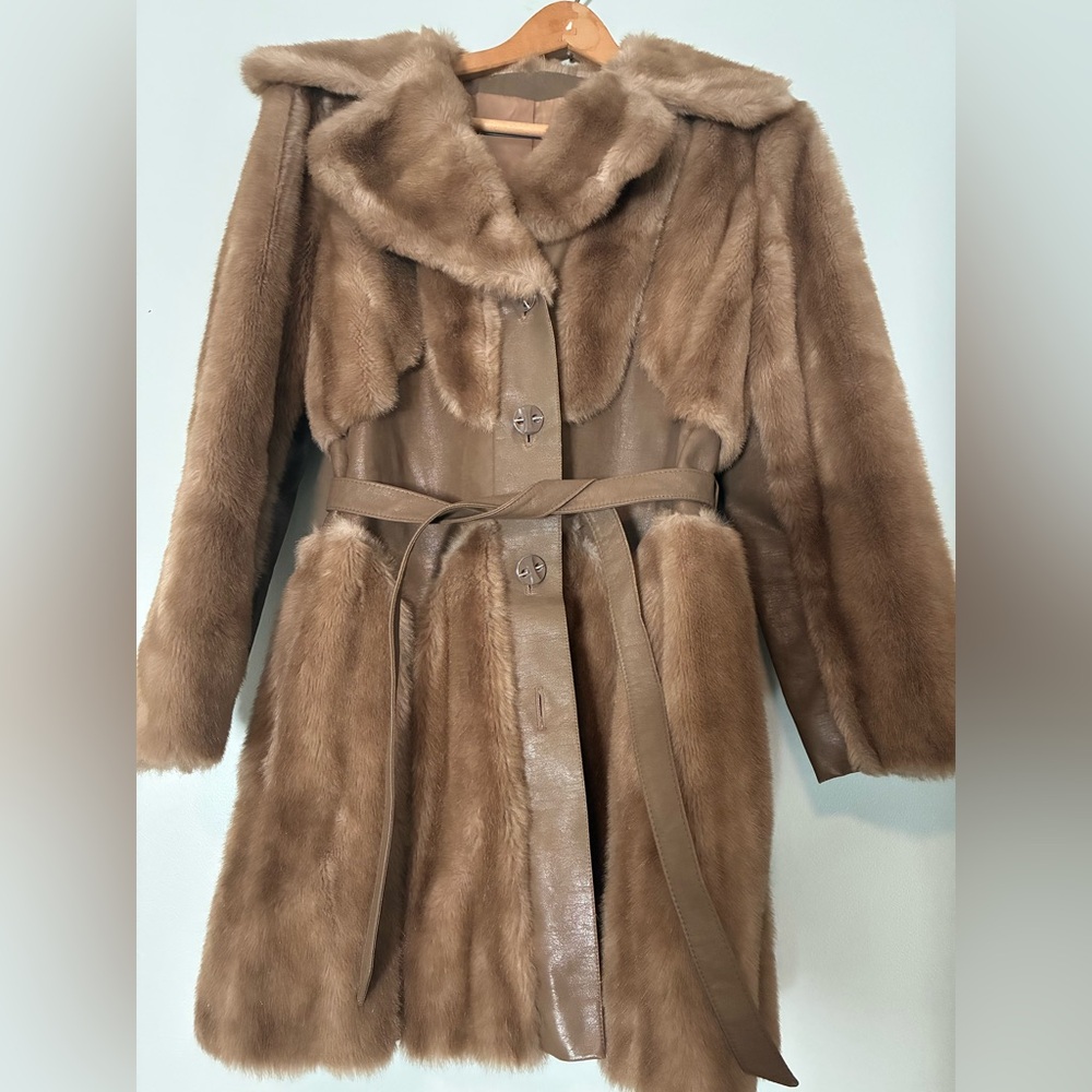 1960s Vintage Accentuated Waist Belted Leather + Fur Coat